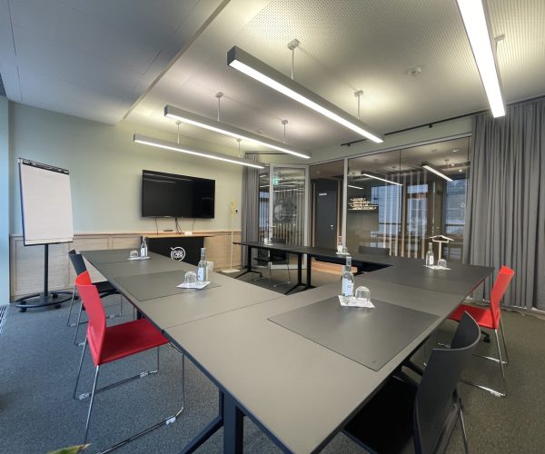 Plaza Cubes DE Meeting Room Antoni-Gaudi