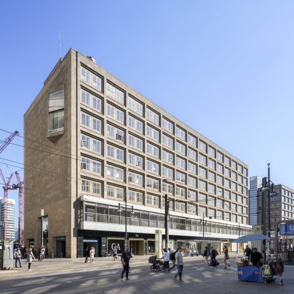 Plaza Cubes Alexanderplatz Berlin – Berolinahaus